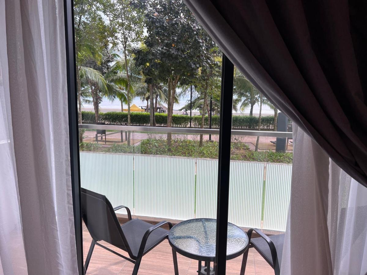 Dipantai Timurbay Seaview Grdfloor Private Residence Kuantan Exterior photo
